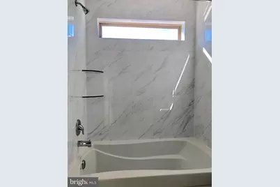 124 Tolocka Terrace NE, Leesburg, VA 20176 - Photo 12