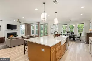 220 Stoic St SE, Leesburg, VA 20175 - Photo 8