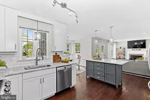 35786 Chapel Hill Ct, Round Hill, VA 20141 - Photo 8