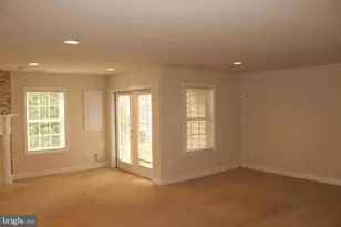 47567 Royal Burnham Terrace, Sterling, VA 20165 - Photo 22