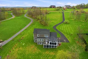 35264 Greyfriar Dr, Round Hill, VA 20141 - Photo 74