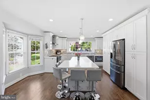 43943 Rochelle Ct, Ashburn, VA 20147 - Photo 8