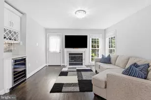 43943 Rochelle Ct, Ashburn, VA 20147 - Photo 10