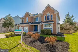 43943 Rochelle Ct, Ashburn, VA 20147 - Photo 2