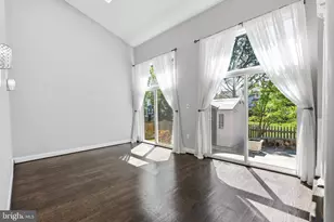43943 Rochelle Ct, Ashburn, VA 20147 - Photo 16