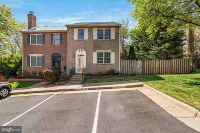 219 Beacon Drive, Sterling, VA 20164 - Photo 2