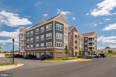 21630 Hawksbill High Circle #202, Sterling, VA 20164 - Photo 2