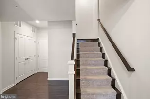 43197 Halkett Sq, Ashburn, VA 20148 - Photo 4