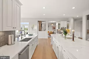 41960 Barnsdale View Ct, Ashburn, VA 20148 - Photo 6