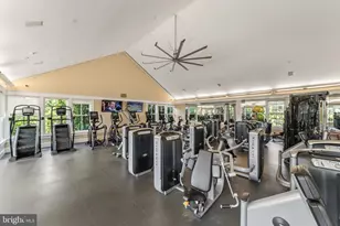 41960 Barnsdale View Ct, Ashburn, VA 20148 - Photo 6