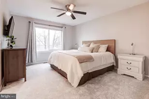 62 McPherson Cir, Sterling, VA 20165 - Photo 18