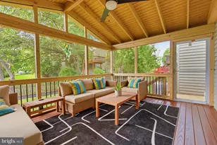62 McPherson Cir, Sterling, VA 20165 - Photo 32