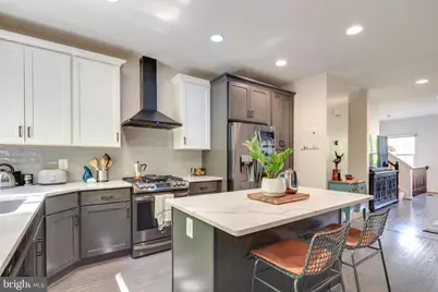 45719 Paddington Station Terrace, Sterling, VA 20166 - Photo 2