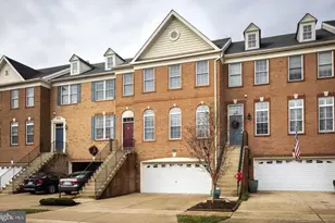 25859 Kirkwood Square, Chantilly, VA 20152 - Photo 1