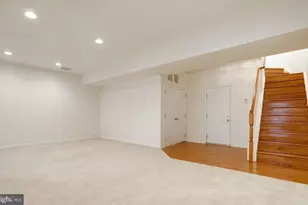 25859 Kirkwood Square, Chantilly, VA 20152 - Photo 30