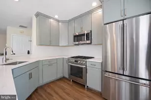21840 Elkins Terrace, Sterling, VA 20166 - Photo 18
