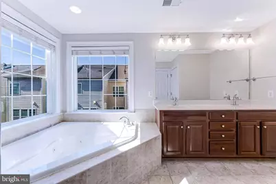 43583 White Cap Terrace, Chantilly, VA 20152 - Photo 32