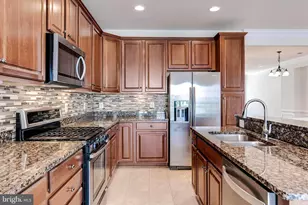 43583 White Cap Terrace, Chantilly, VA 20152 - Photo 14