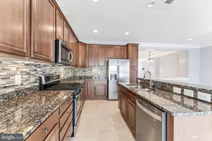 43583 White Cap Terrace, Chantilly, VA 20152 - Photo 18