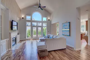 43585 Jackson Hole Cir, Leesburg, VA 20176 - Photo 4
