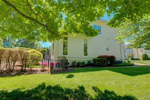 43585 Jackson Hole Cir, Leesburg, VA 20176 - Photo 34