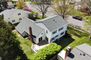 250 E Juniper Ave E, Sterling, VA 20164 - Photo 6