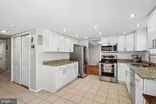 250 E Juniper Ave E, Sterling, VA 20164 - Photo 22