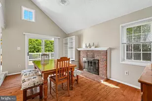 250 E Juniper Ave E, Sterling, VA 20164 - Photo 28