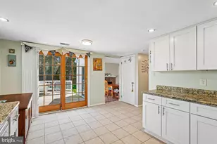 250 E Juniper Ave E, Sterling, VA 20164 - Photo 24