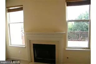 21505 Trowbridge Square, Ashburn, VA 20147 - Photo 4