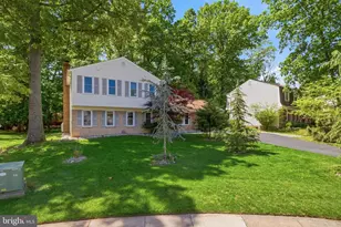 407 Autumn Olive Way, Sterling, VA 20164 - Photo 2