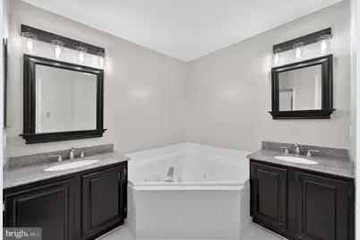 47697 Whirlpool Square, Sterling, VA 20165 - Photo 24
