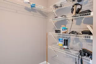 110 Westwick Ct, Sterling, VA 20165 - Photo 18