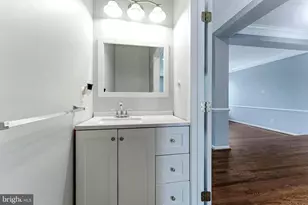 43627 Pickett Corner Terrace, Ashburn, VA 20148 - Photo 22