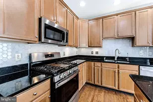 43627 Pickett Corner Terrace, Ashburn, VA 20148 - Photo 16