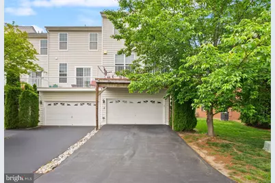23128 Dunlop Heights Terrace, Ashburn, VA 20148 - Photo 2