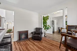 43351 Fullerton St, Ashburn, VA 20147 - Photo 4