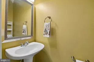 43351 Fullerton St, Ashburn, VA 20147 - Photo 22