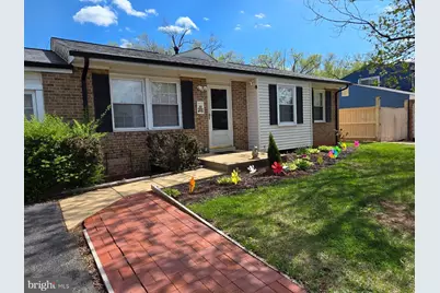 710 N Argonne Avenue, Sterling, VA 20164 - Photo 2