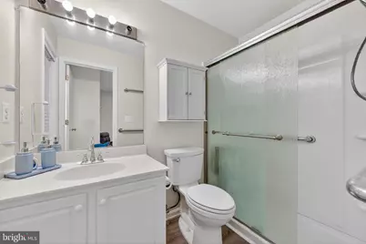 43855 Tattinger Terrace, Ashburn, VA 20148 - Photo 18
