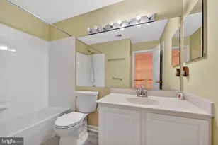 43855 Tattinger Terrace, Ashburn, VA 20148 - Photo 26