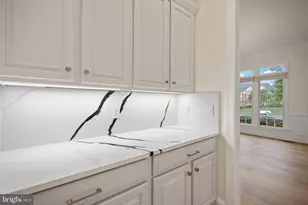 27556 Paddock Trail Pl, Chantilly, VA 20152 - Photo 36