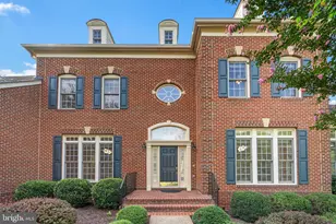27556 Paddock Trail Pl, Chantilly, VA 20152 - Photo 4