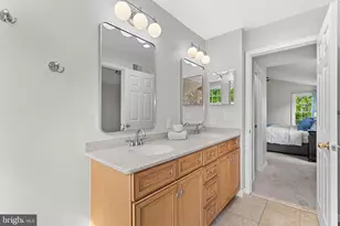 20630 Bridgeport Ct, Sterling, VA 20165 - Photo 24