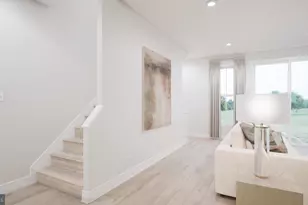 1 Picasso Square, Ashburn, VA 20148 - Photo 28