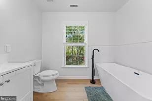 209 E A St, Purcellville, VA 20132 - Photo 34