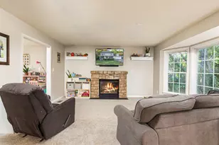 209 E A St, Purcellville, VA 20132 - Photo 16