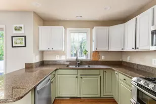 209 E A St, Purcellville, VA 20132 - Photo 22