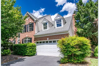 606 Patrice Drive SE, Leesburg, VA 20175 - Photo 2