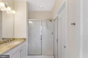 46077 Hall Rd, Sterling, VA 20166 - Photo 22